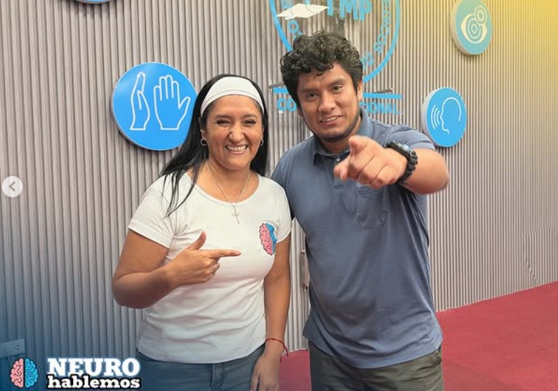 Carlos Antequera y Angela León Filio, equipo fundador de Neurohablemos